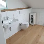 Apartamento Ruhige Dachgeschosswohnung Mit Kleiner Sauna, Balkon, Aussicht *